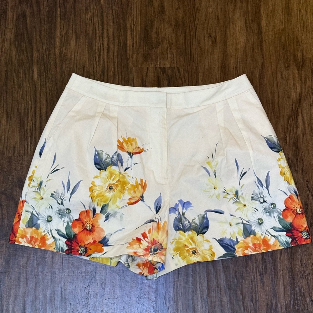 Express stylist super high waisted pleated floral shorts